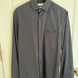 Calvin Klein Gray Dress Shirt Long Sleeve and metal clasping buttons